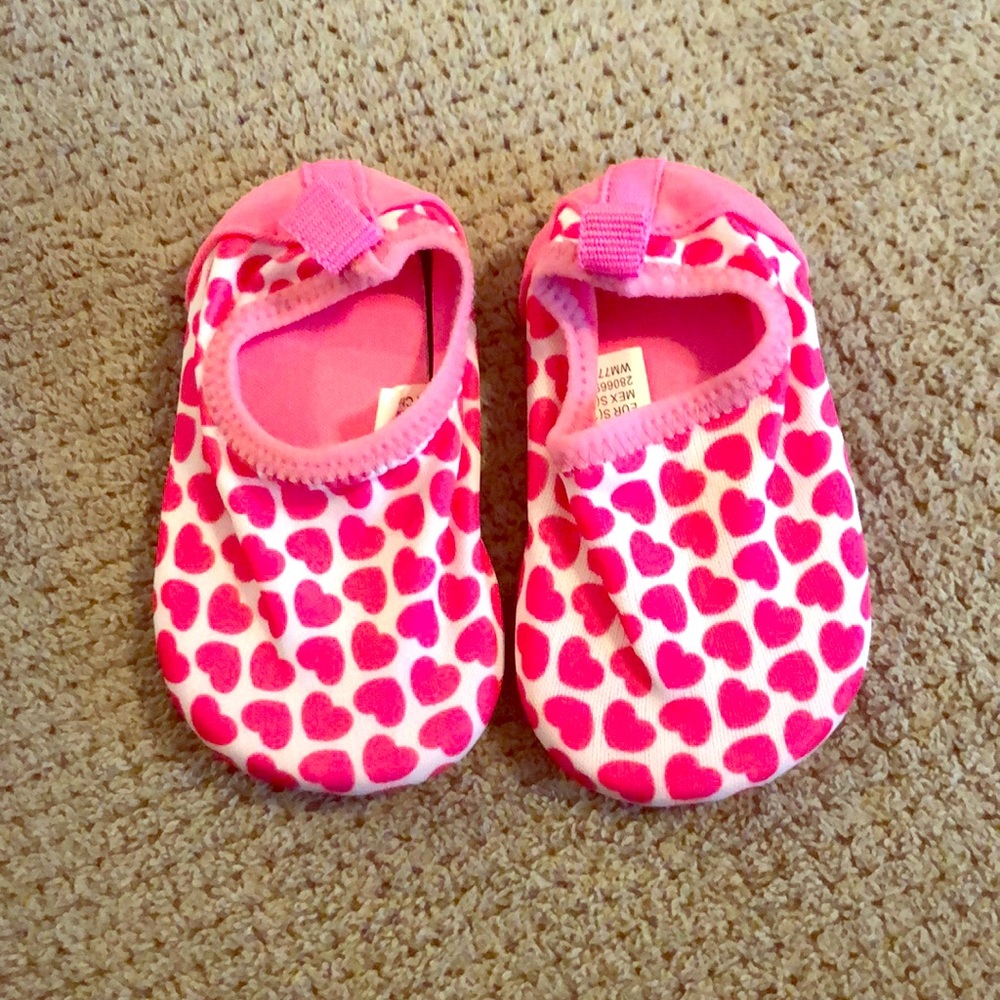 Infant girls water shoes